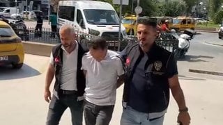 Aydın'da eski eşinin sevgilisini öldüren şahıs yolda yürürken yakalandı